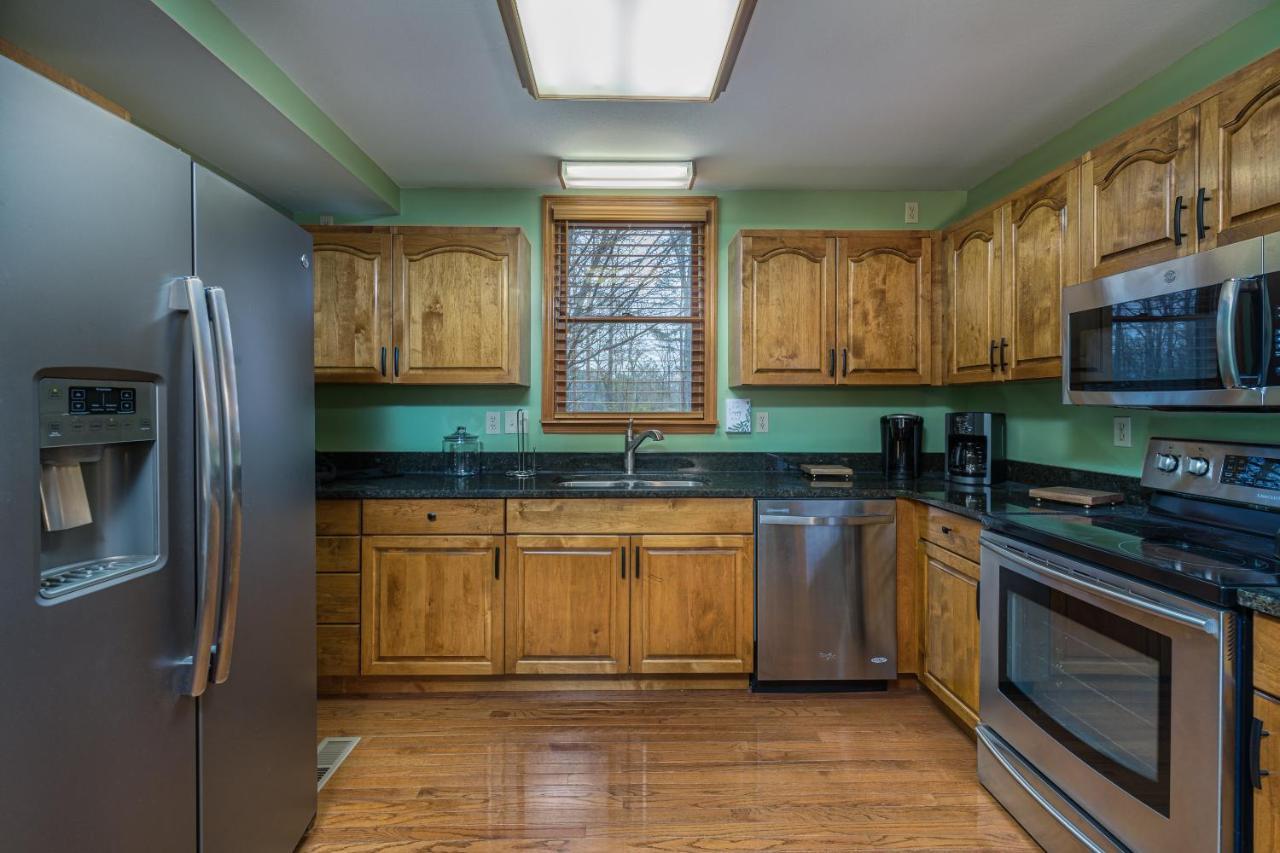 North Ridge Place Brand New Log Cabin With Hot Tub Great Location Sevierville Esterno foto