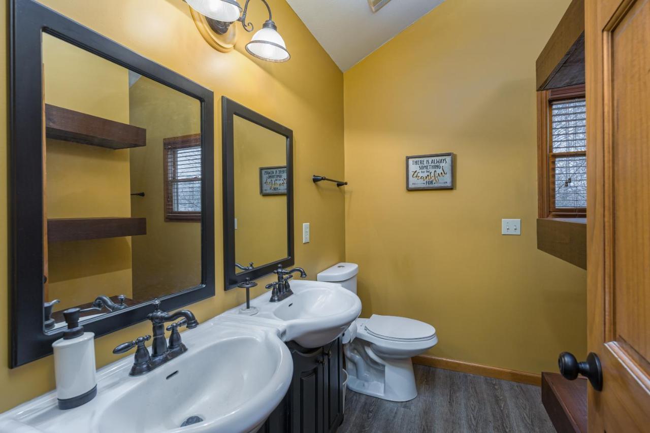 North Ridge Place Brand New Log Cabin With Hot Tub Great Location Sevierville Esterno foto